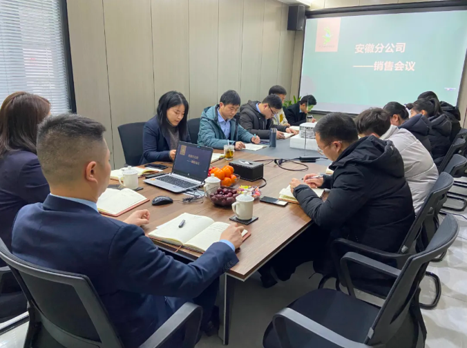 创新思维，弯道超车